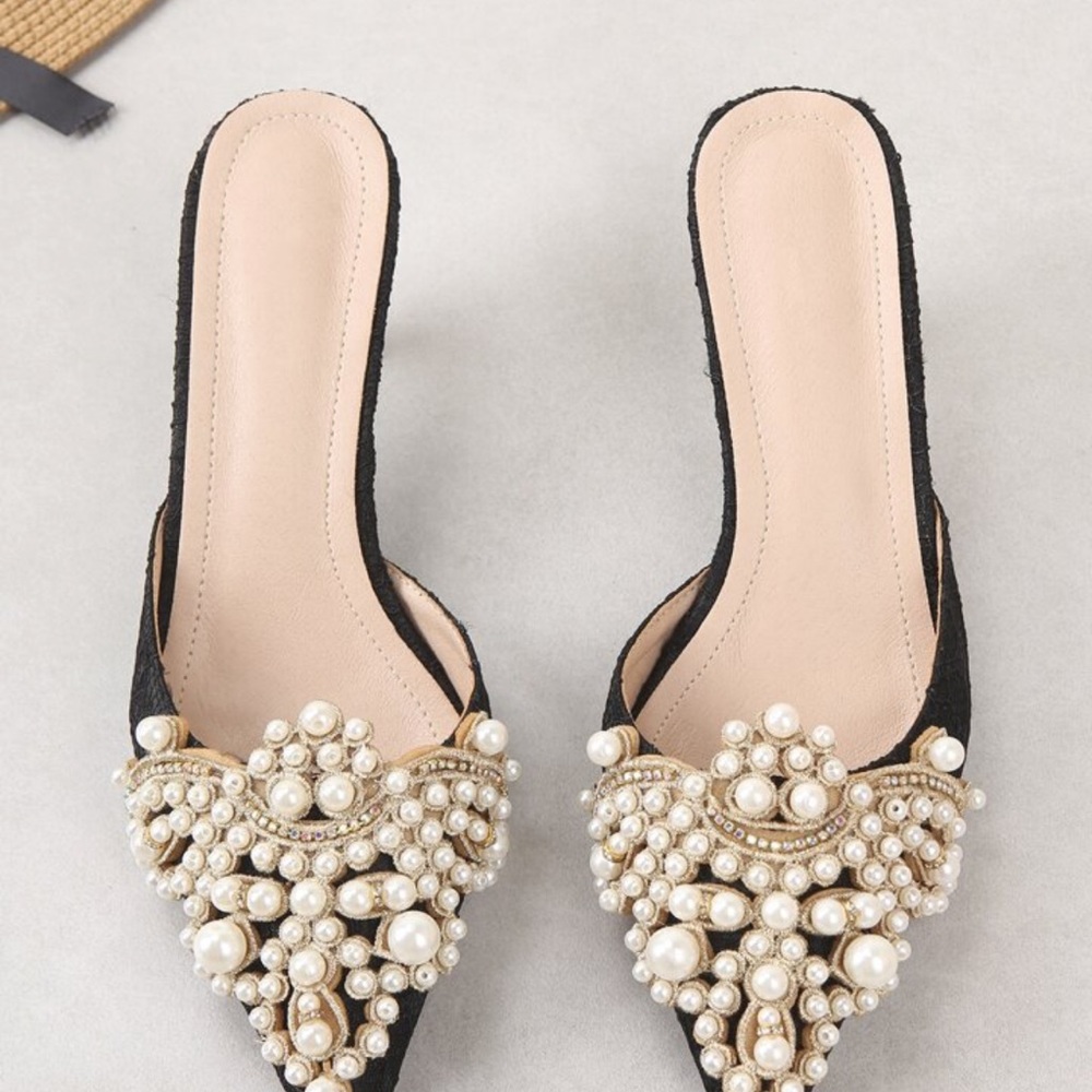 Black Faux Pearl Decor Kitten Heeled Mules